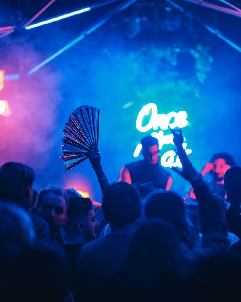 Club atmosphere