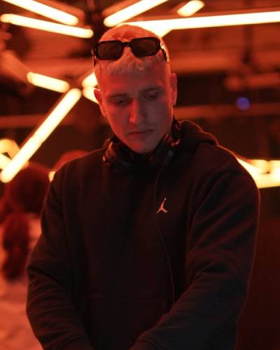 Alej Ch